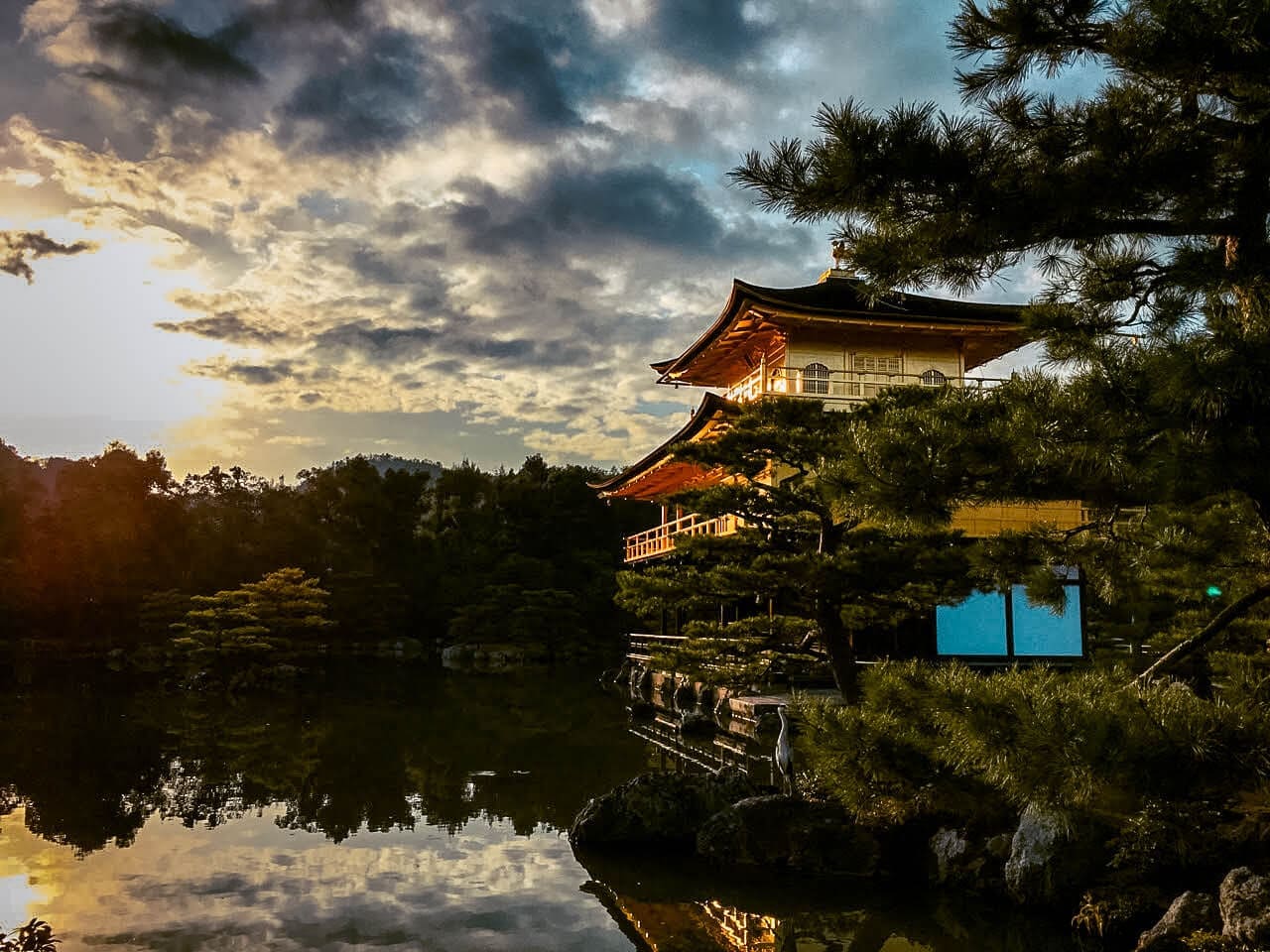 Magic Hour at Kinkakuji Temple, the Golden Pavilion in Kyoto 12 kinkakuji temple | golden pavilion kyoto