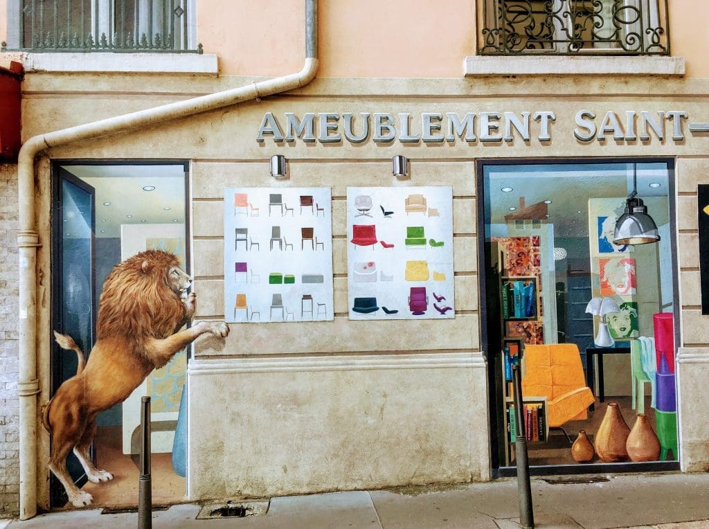 Fresque des Lyonnais | See 30 Famous People on one Lyon Mural 8 lyon murals
