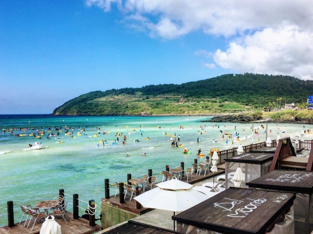 summer in korea | hamdeok beach on jeju island