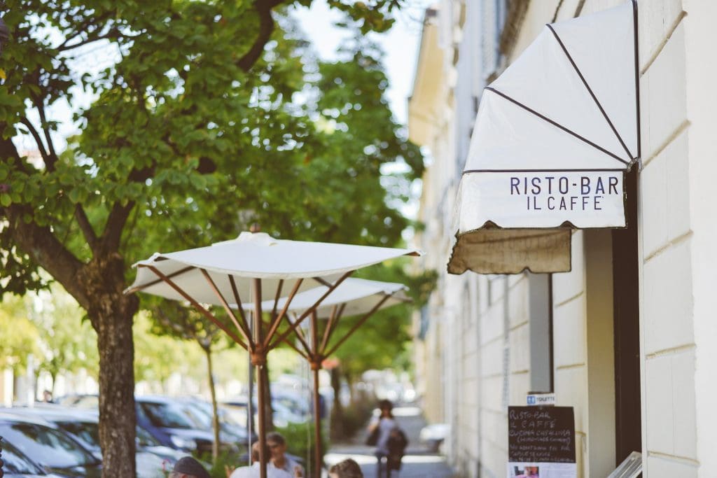 italian bar for coffee