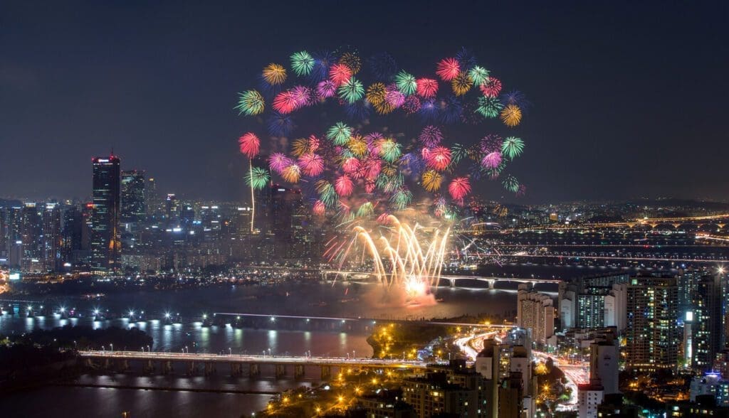 South Korea in October 2026 | Weather + Best Festivals in Seoul and Beyond 31 seoul fireworks festival at yeouido hangang park