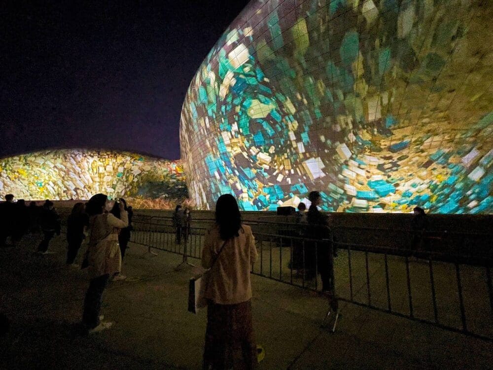 Seoul at Night | 29 Amazing Things for Insomniacs to do After Dark 47 seoul at night | seoul light at DDP