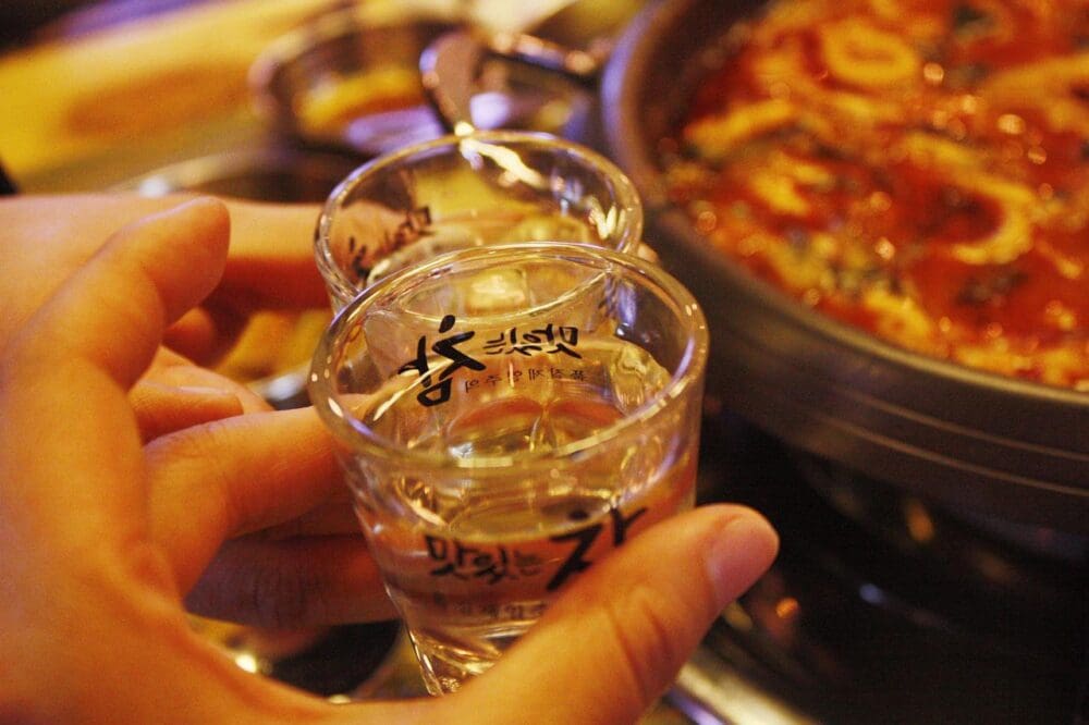 Seoul at Night | 29 Amazing Things for Insomniacs to do After Dark 57 seoul at night | soju shots