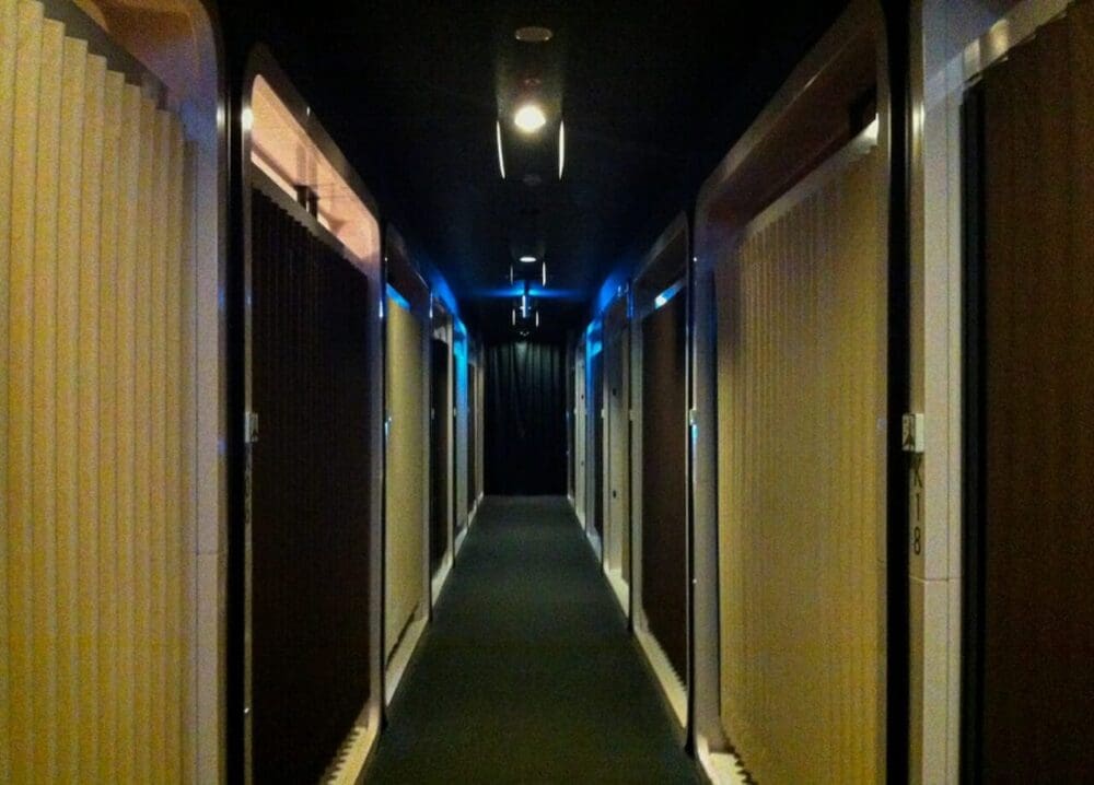 First Cabin Haneda | My Night in an Awesome Japanese Capsule Hotel 10 first cabin haneda terminal 1 | first class capsule doors