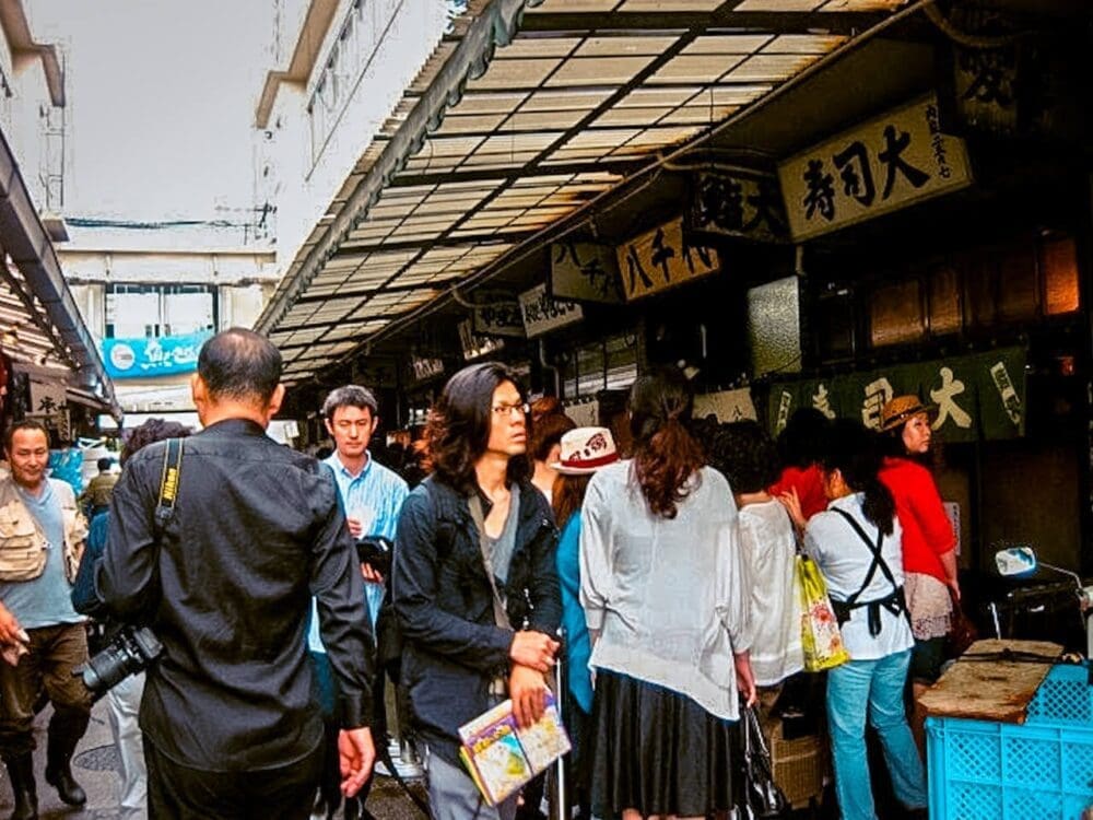 sushi dai tokyo japan