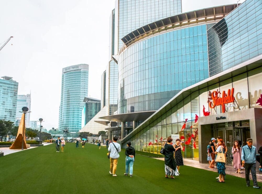 The Best Events to Celebrate Halloween in Korea in Spooky Style 8 starfield coex mall in seoul korea