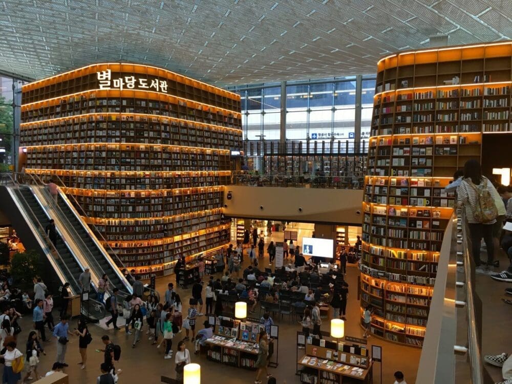 Starfield COEX Mall Guide: 12 Best Things to Do + Navigation Hacks 8 starfield library, starfield coex mall