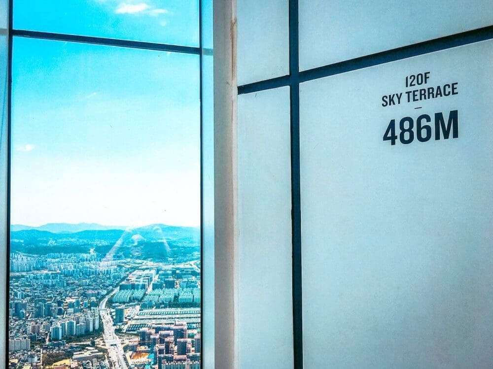Seoul Sky Observatory in Lotte World Tower has the Best Views in Seoul... 555 Metres Up! 12 Seoul Sky Observatory | Sky Terrace