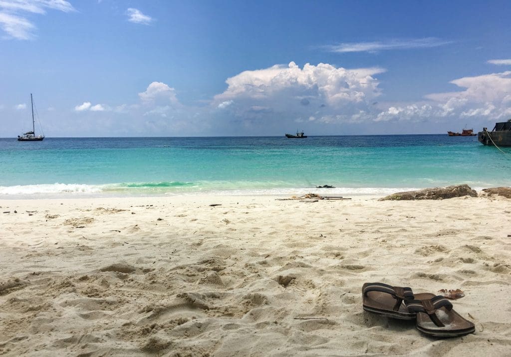 The Best time to visit Koh Lipe? | What You Need to Know 4 best time to visit koh lipe | pattaya beach
