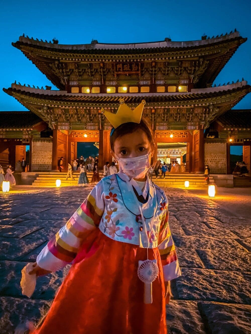 renting a hanbok in seoul | gyeongbokgung palace at night