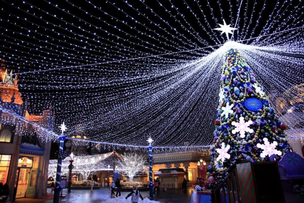 Christmas in Seoul 2026 | The 26 Best Festive Things to Do in Seoul for Christmas 14 everland during christmas in seoul