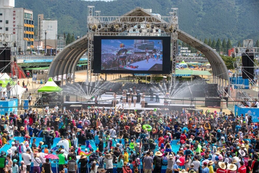 summer in korea | Jeongnamjin Jangheung Water Festival