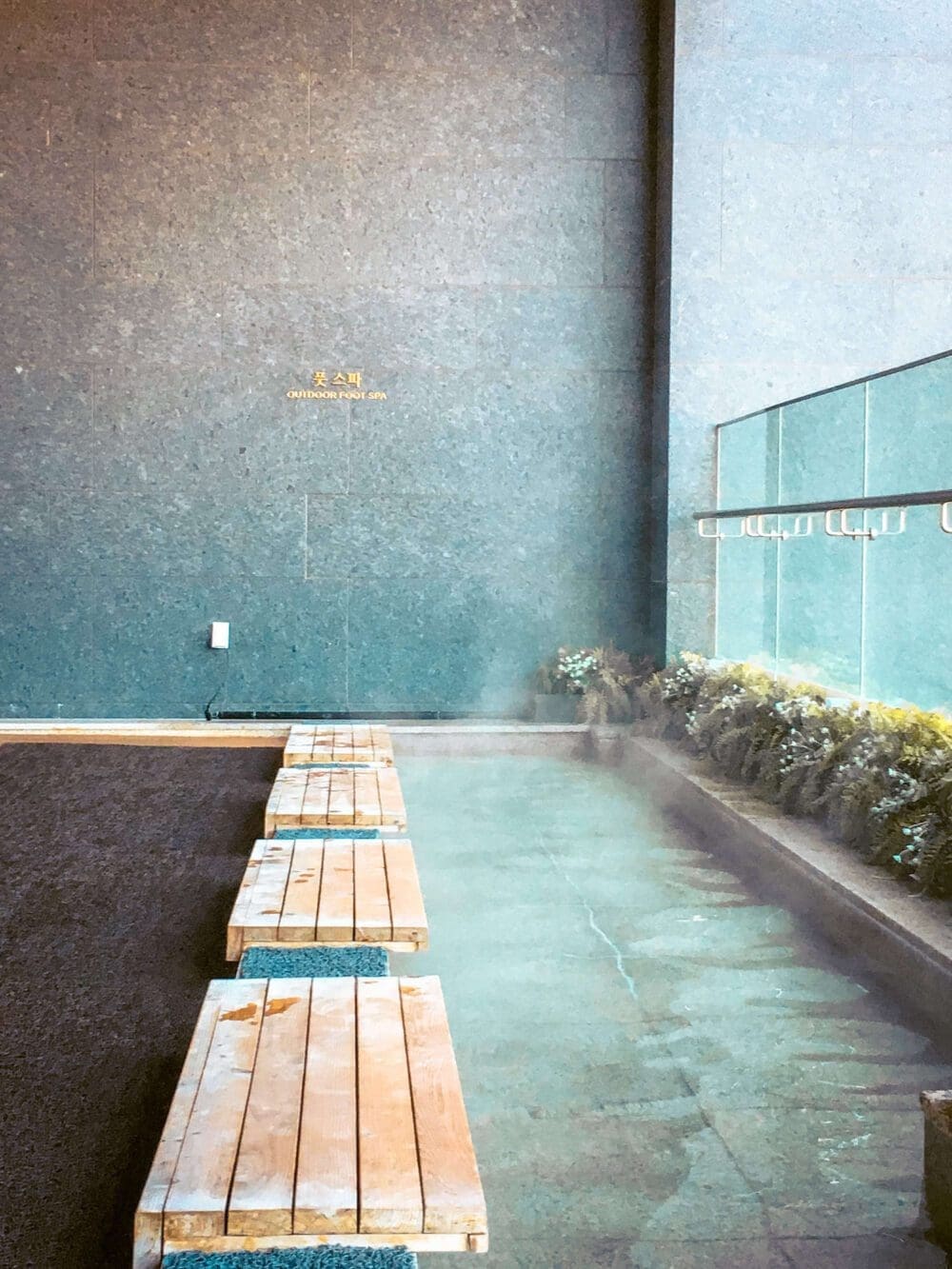 foot bath at aquafield spa