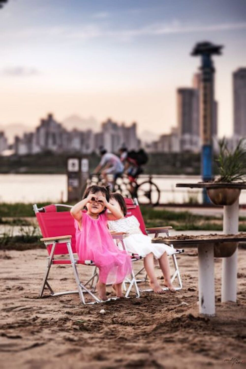 summer in korea | sand pit by jamsil hangang park
