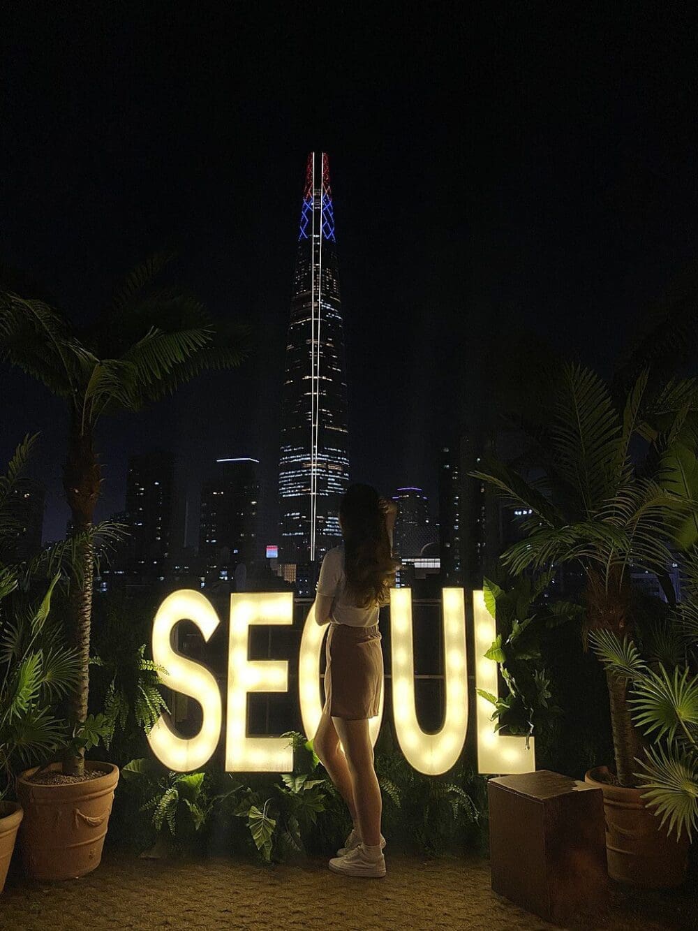 seoulism cafe at night