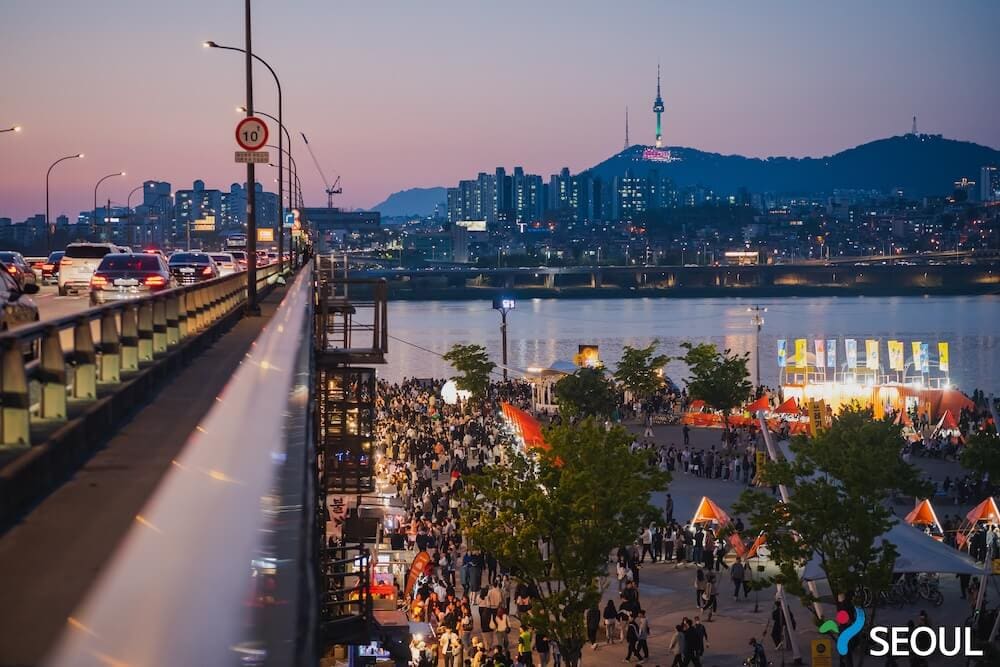 The Dazzling Banpo Bridge Rainbow Fountain | Current Schedule 2026 + How to Get There 6 banpo bridge
