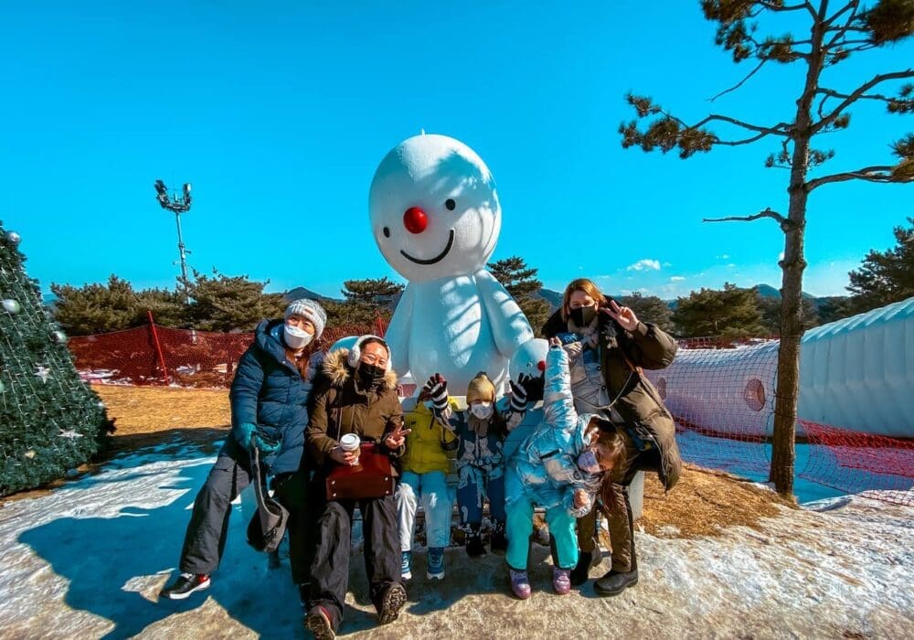 Vivaldi Park Snowy Land Guide 2025 / 26 | The Best Sled Park near Seoul for Winter 28 vivaldi park snowy land