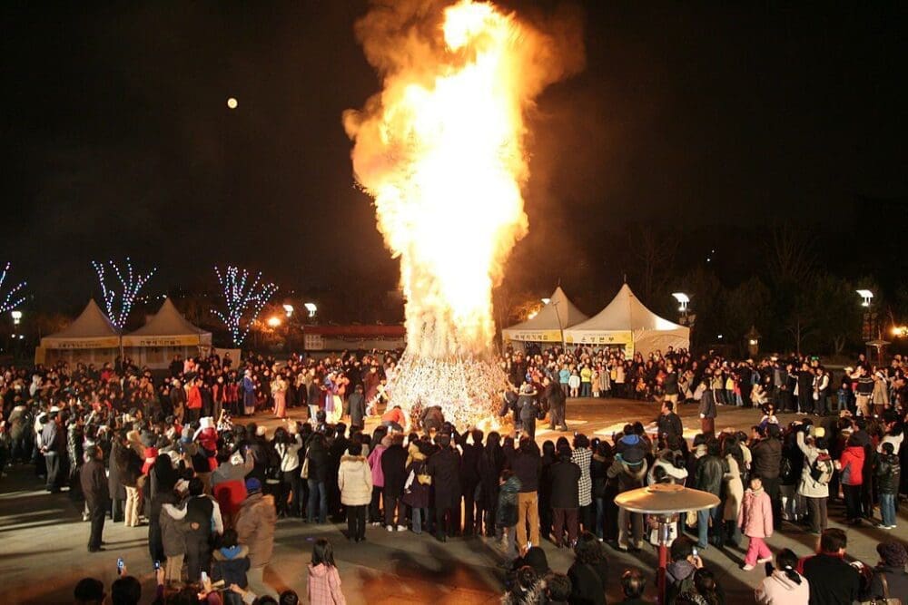 Exploring Korea in March 2026 | A Local's Insider Guide 24 korea in february | daeboreum full moon fire festival