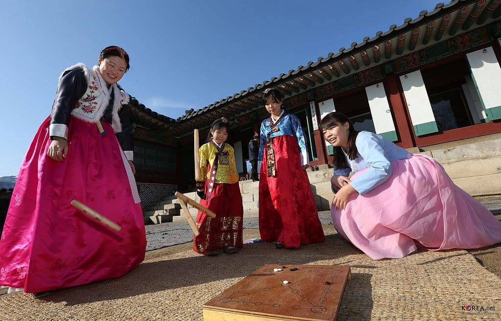 1024px Korea 2013 Seollal 11 1
