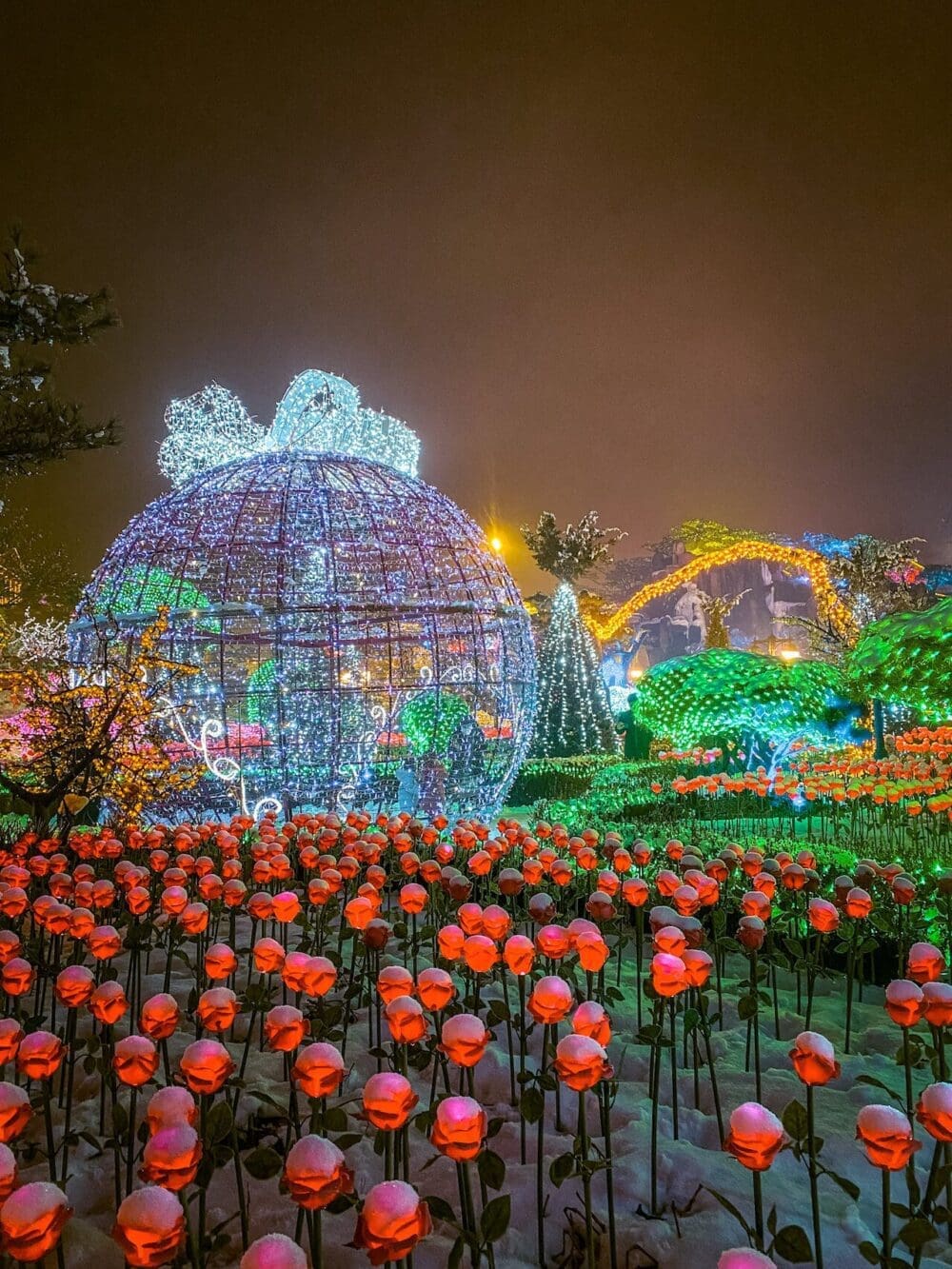 Christmas in Seoul 2026 | The 26 Best Festive Things to Do in Seoul for Christmas 31 christmas in seoul | herb island lighting festival