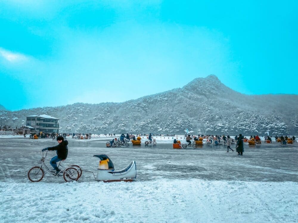 korea in december | sanjeong lake