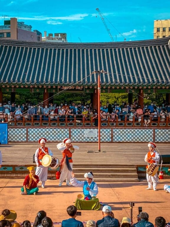 namsangol hanok village
