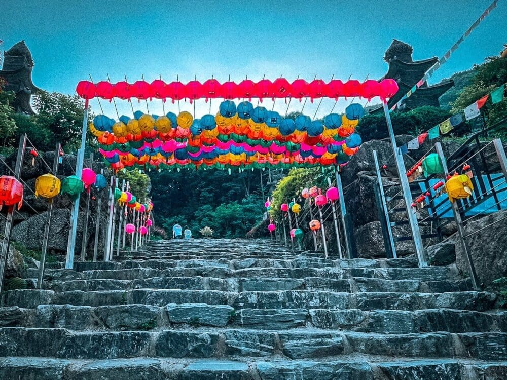The 3,000 Buddhas at Waujeongsa Temple in Yongin Will Awaken Your Spirit 13 IMG 8063