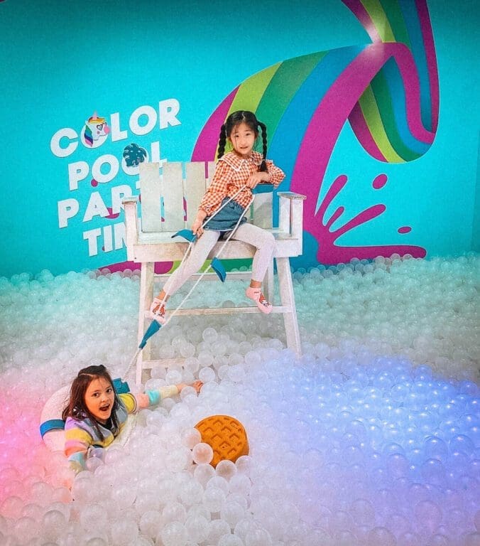 76 Delightful Things to do on a Rainy Day in Seoul (+ Heat and Pollution too!) 62 two kids playing in a ball pit at the color pool museum in seoul korea