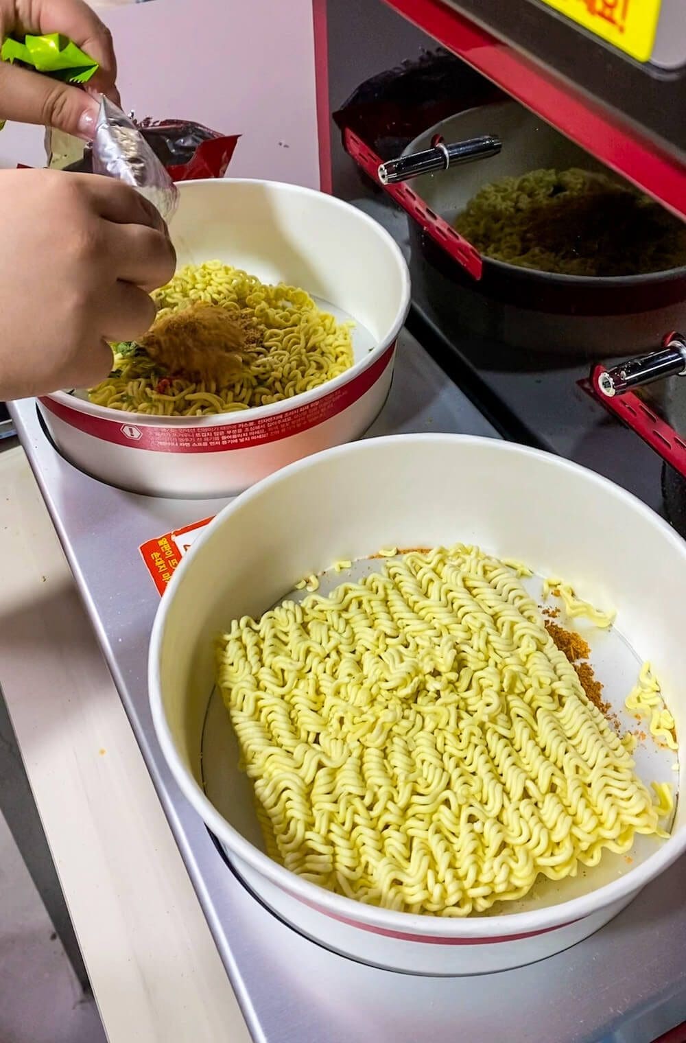 The Viral Ramyun Library in Seoul | A Noodle Novel with 225 Delicious Chapters 20 cooking ramen at the Korean convenience store