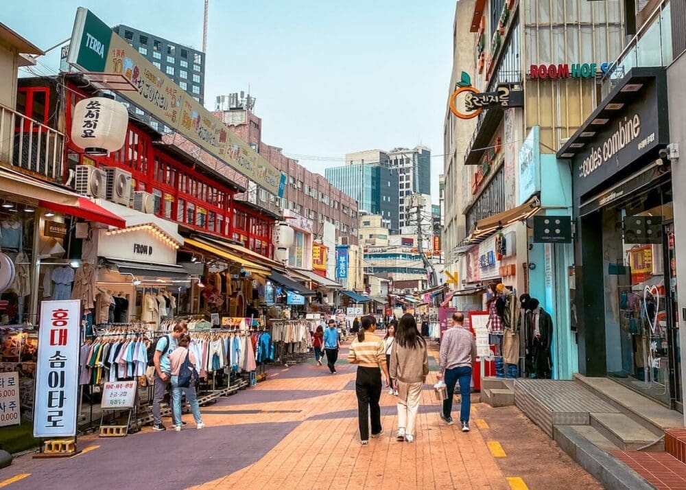 The Viral Ramyun Library in Seoul | A Noodle Novel with 225 Delicious Chapters 8 budget shopping in seoul | hongdae shopping street