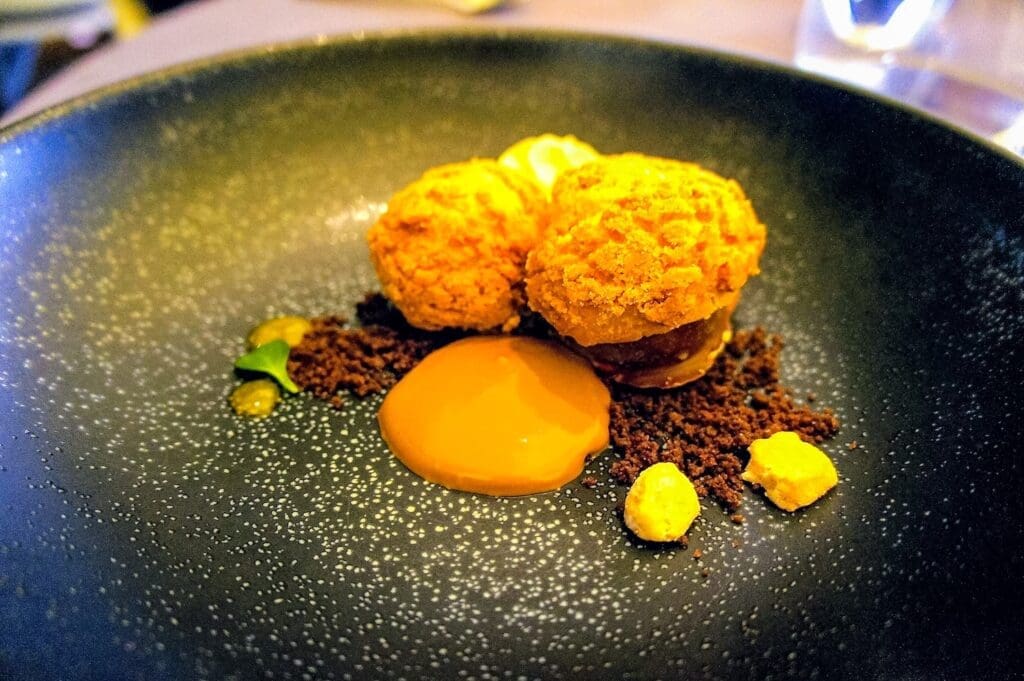 Chuseok in Seoul 2026 | 9 Wonderful Things to do for Korean Thanksgiving 21 Modern Korean dessert course served at the two-Michelin-starred Jungsik Seoul restaurant in Gangnam during a lunch tasting.