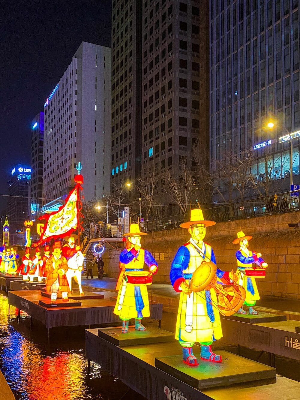 2026 Seoul Lantern Festival | A Radiant Celebration of Light at Cheonggyecheon Stream 25 seoul lantern festival in winter