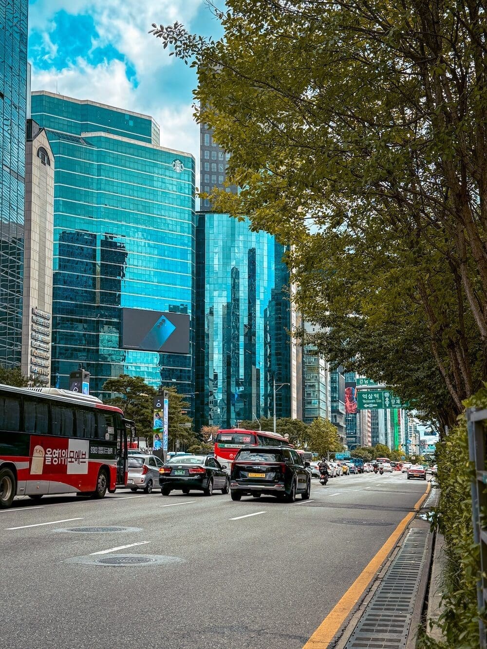 gangnam street in seoul