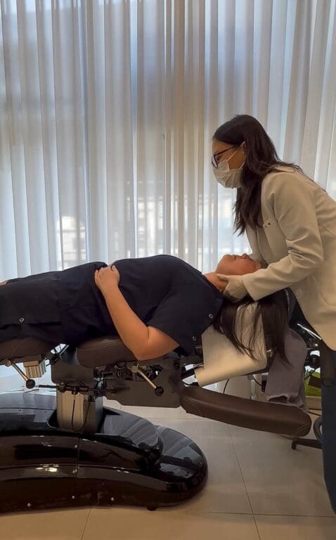 chuna treatment at duna clinic in seoul korea